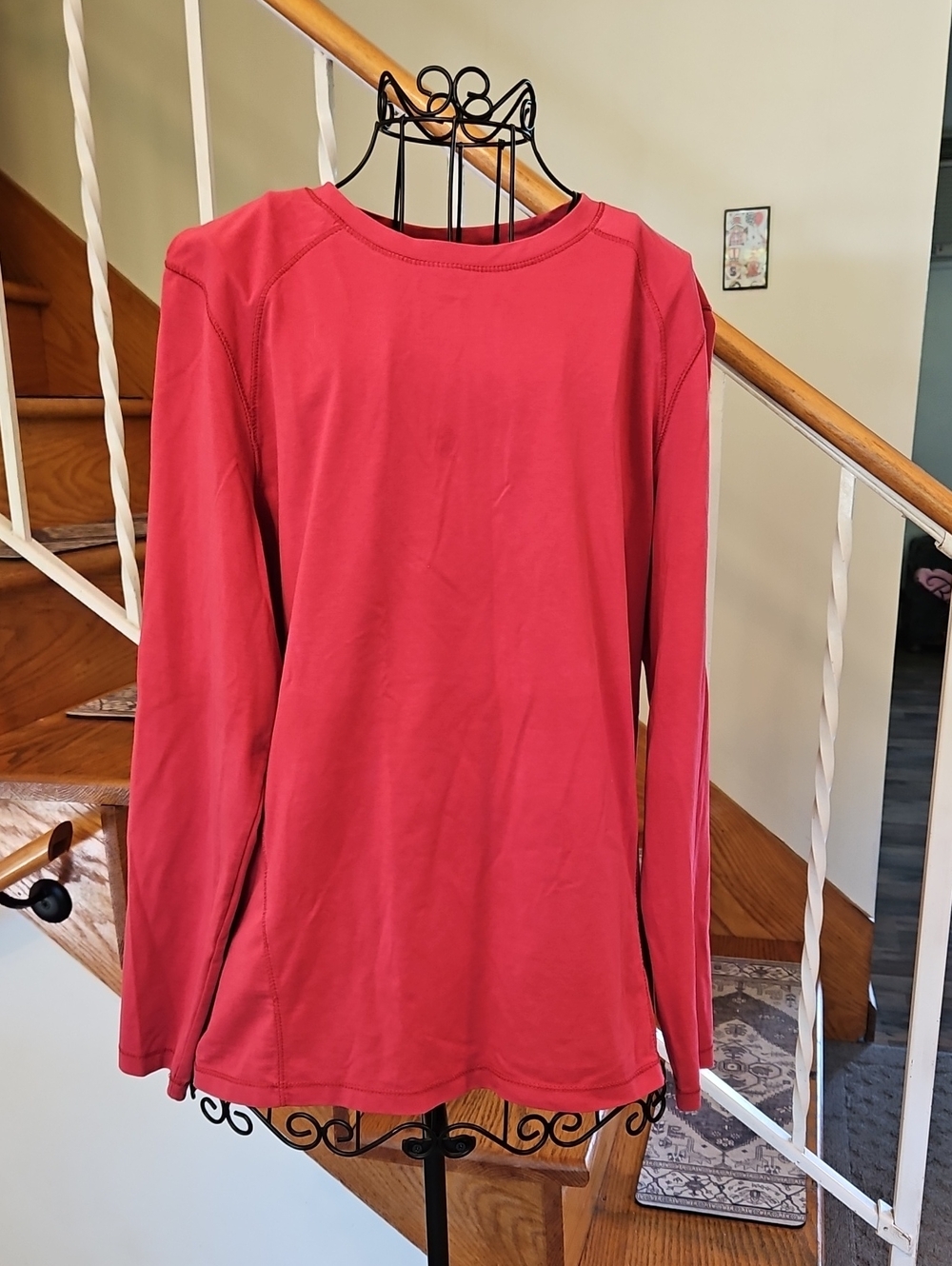 👚L.L. Bean Long-Sleeve Crewneck Tee